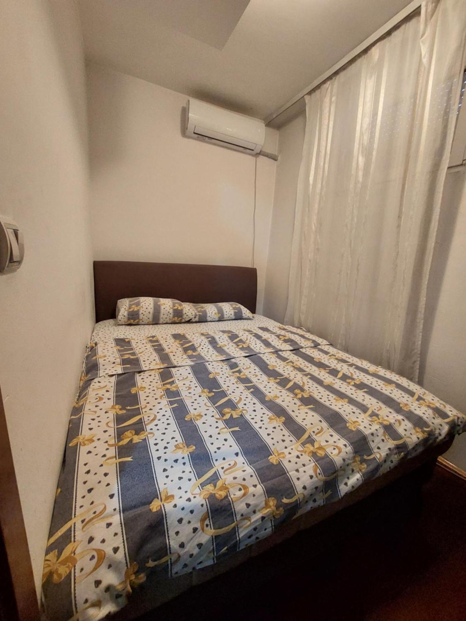 Apartment Sara Podgoriţa Cameră foto